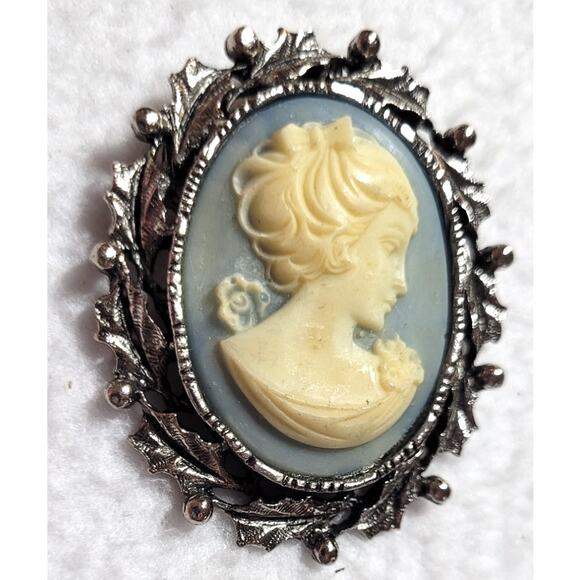 Vtg Cameo Brooch Pin Pendant Blue Silvertone Ornate Frame Victorian Inspired - Picture 4 of 7